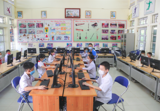 Lắp đặt máy tính bàn cho trường học, học sinh, sinh viên
